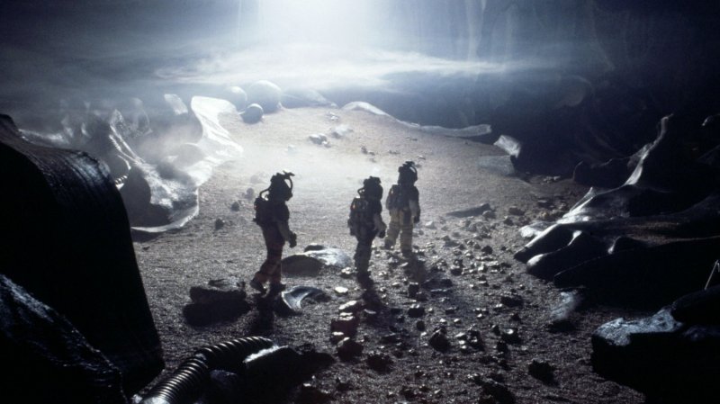 Alien 1979 film review