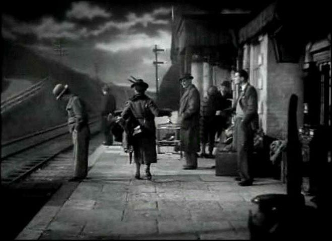 The Ghost Train 1941 film review